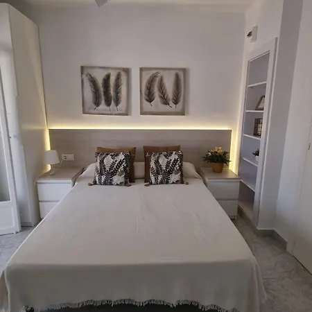 Del Santa Pola
